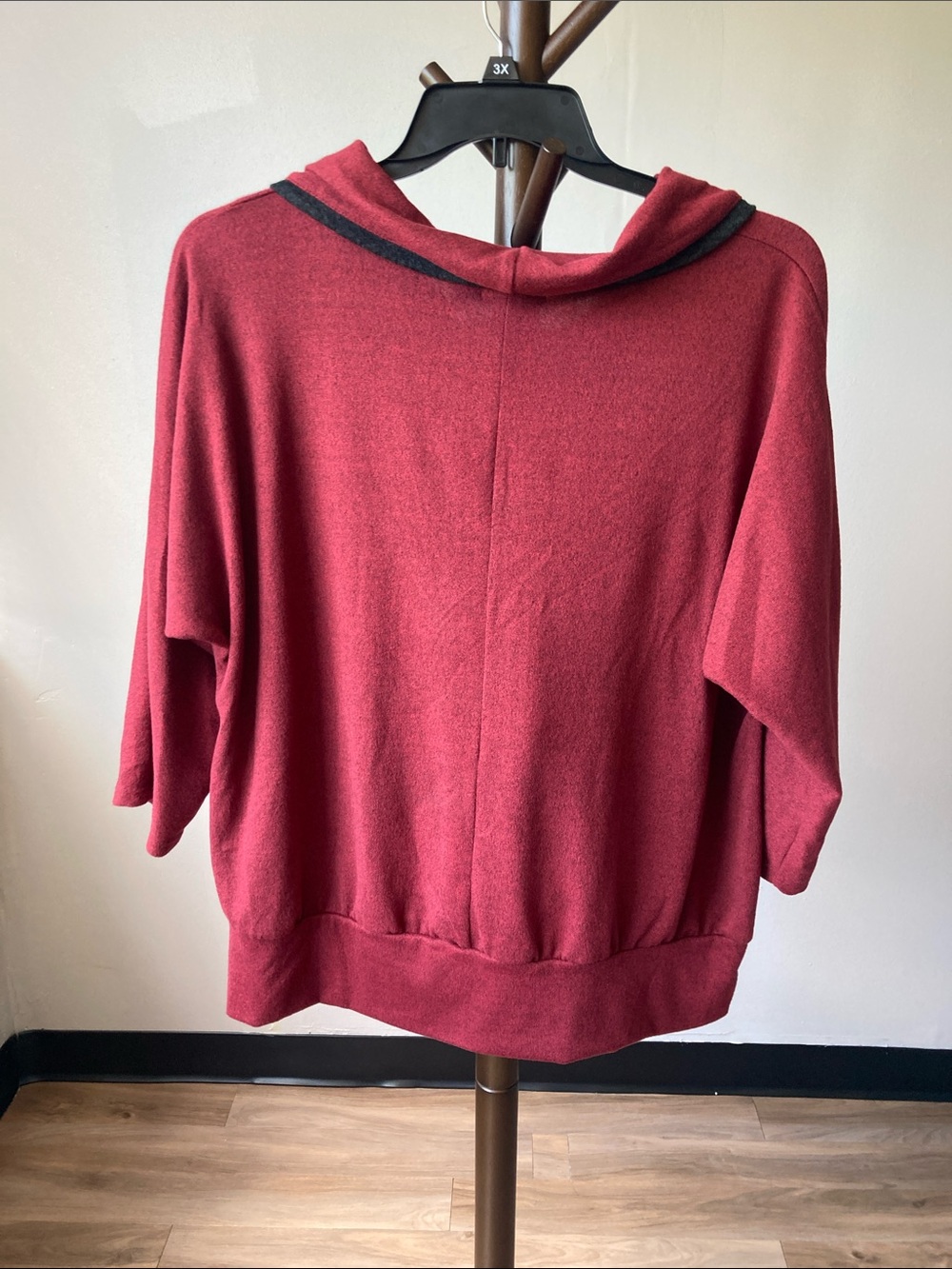 NY Collection a red and gray Heathered top 1X - Picture 14 of 17